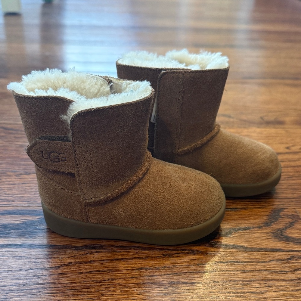 Toddler Ugg Boots size 4 / 5